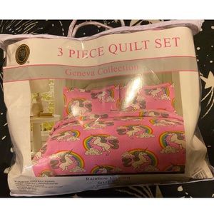 Three Piece Queen Sized Unicorn Quilt Set